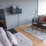 Fantastische Penthousewohnung Mit 100 M2 Klimatisiert דירה