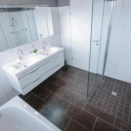 דירה Fantastische Penthousewohnung Mit 100 M2 Klimatisiert