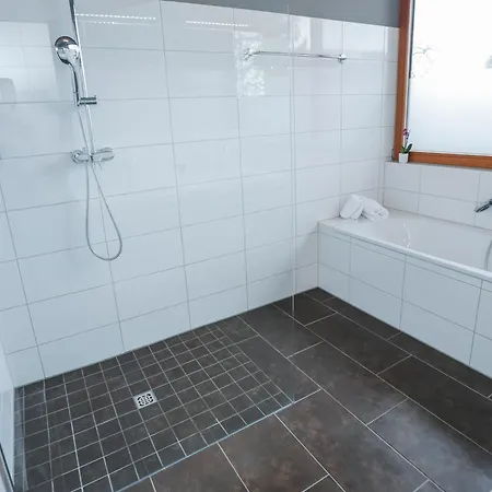 Fantastische Penthousewohnung Mit 100 M2 Klimatisiert Apartment