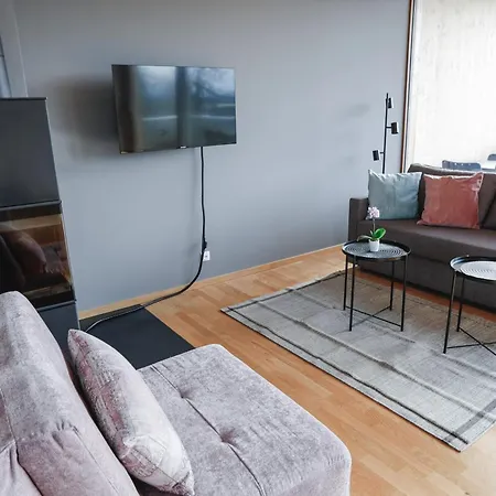 Fantastische Penthousewohnung Mit 100 M2 Klimatisiert Apartment