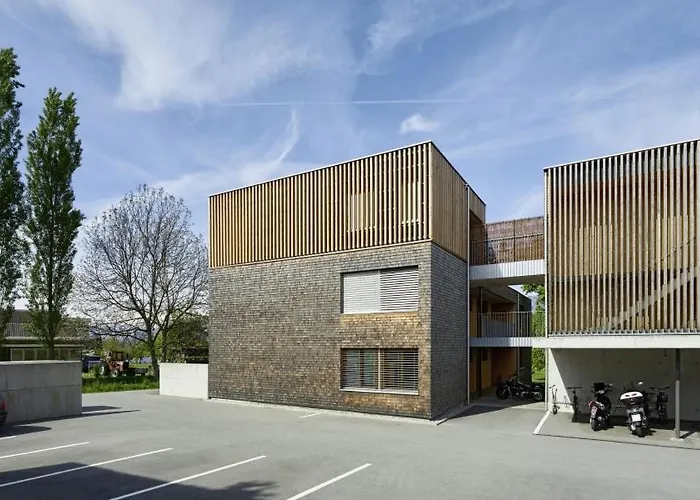 Fantastische Penthousewohnung Mit 100 M2 Klimatisiert Appartement *